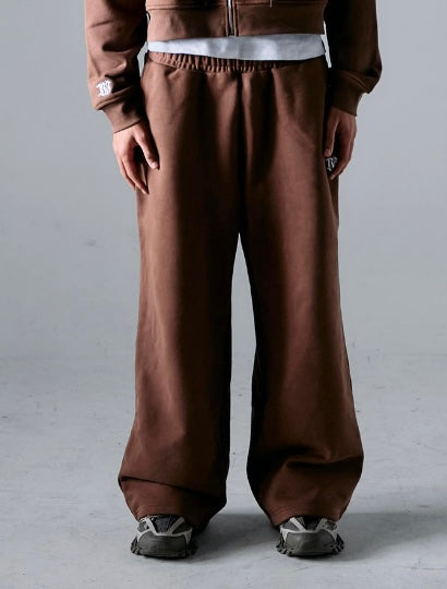Oversize Brown Trousers