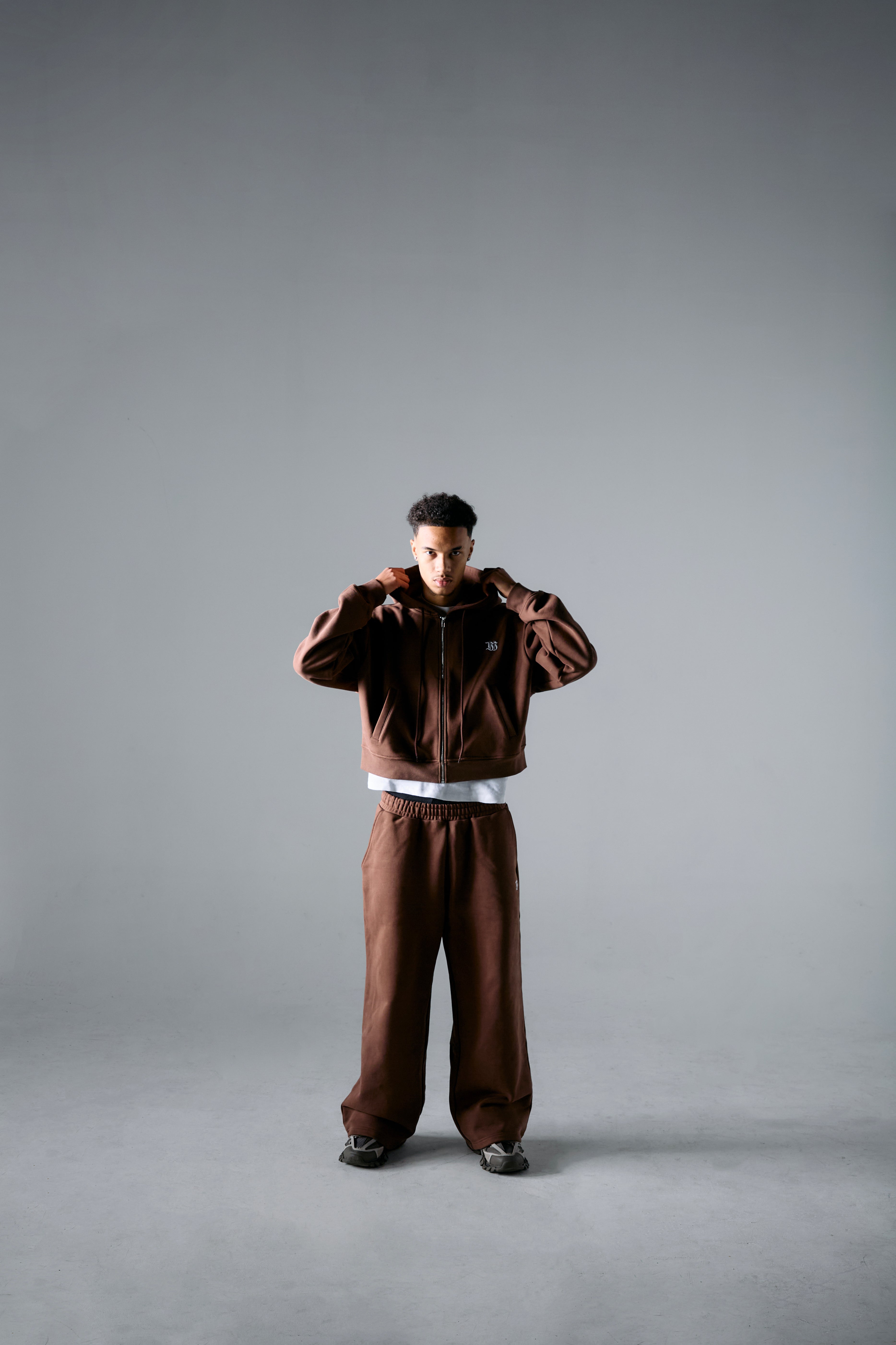 Boxy Brown Zipper